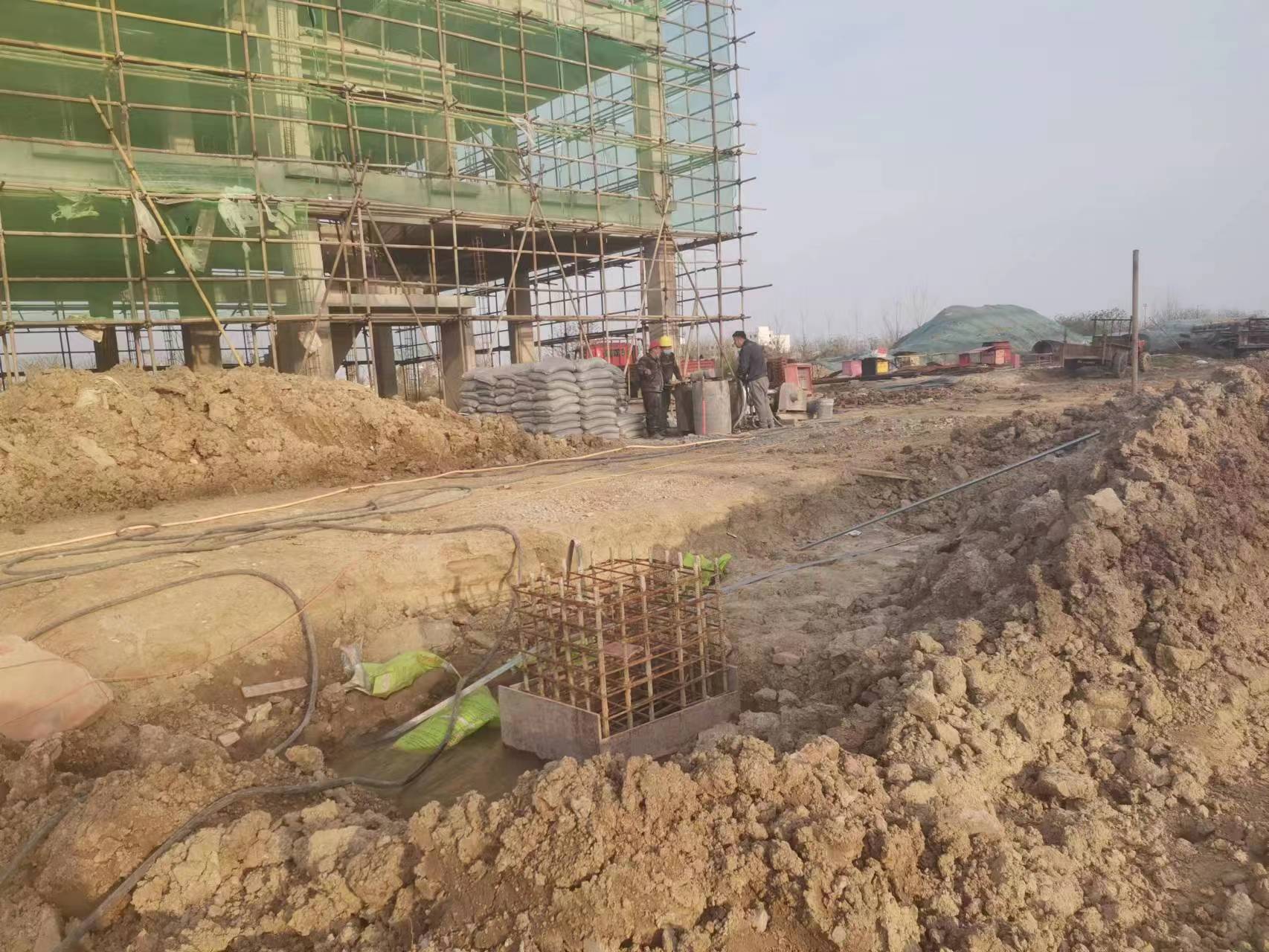 清新当桥梁出现裂缝的时候应该及时加固修补